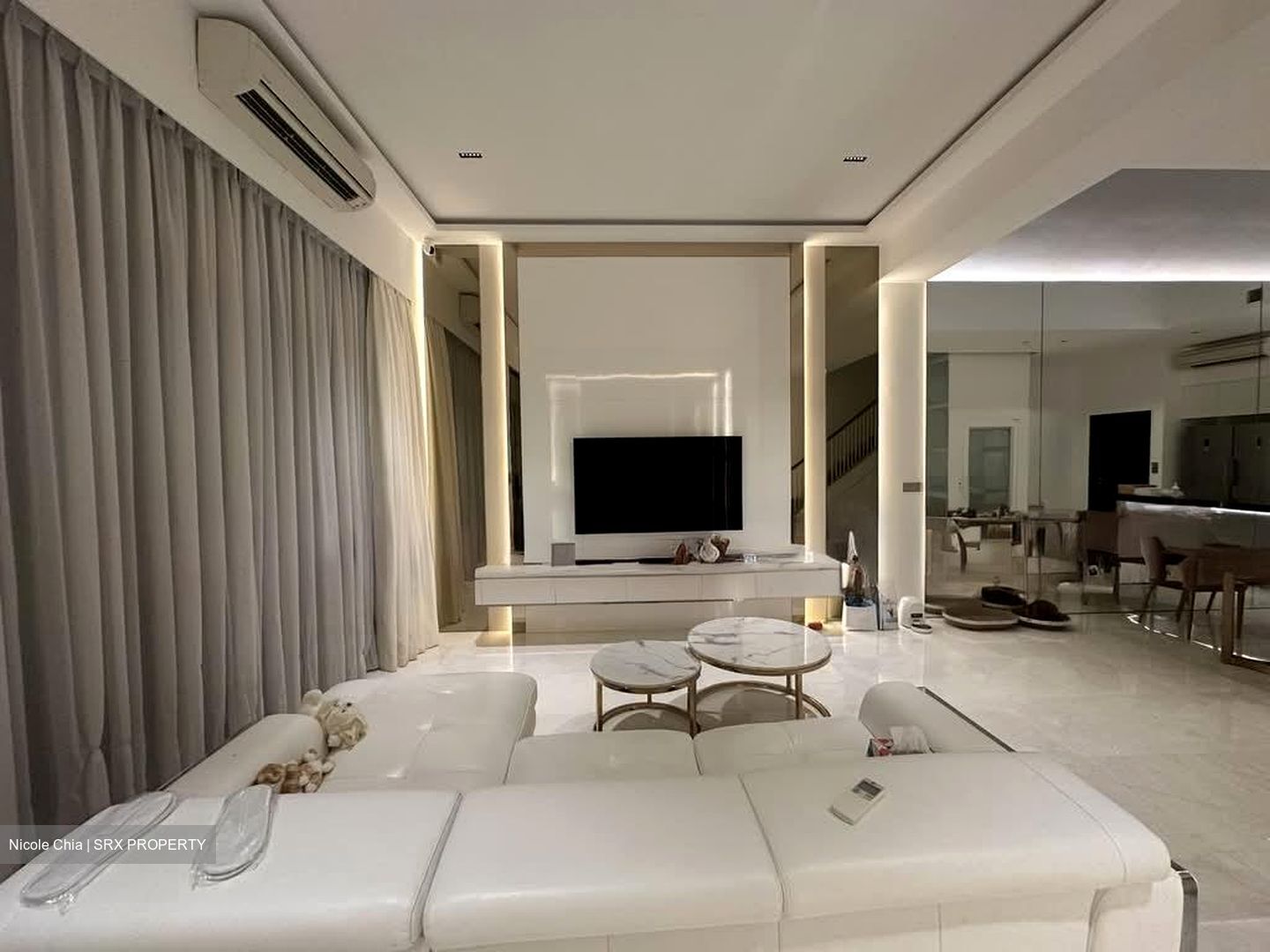 Luxus Hills (ph 7) (D28), Terrace #577352081